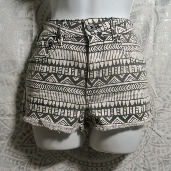 Bullhead Pants - Bullhead Tribal Cutoff Jean Shorts 5